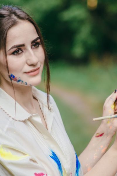 Why Handmade Watercolors Are Essential for Every Artist’s Toolkit